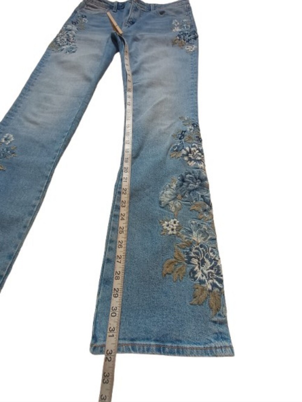 Driftwood kelly embroidered Floral jeans Size: 6 - Picture 6 of 10